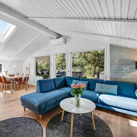 Eirik - 2-5km From The Sea By Interhome Blåvand