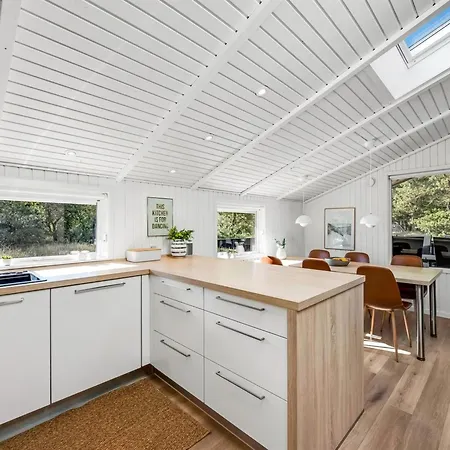 Ferienhaus Eirik - 2-5km From The Sea By Interhome *